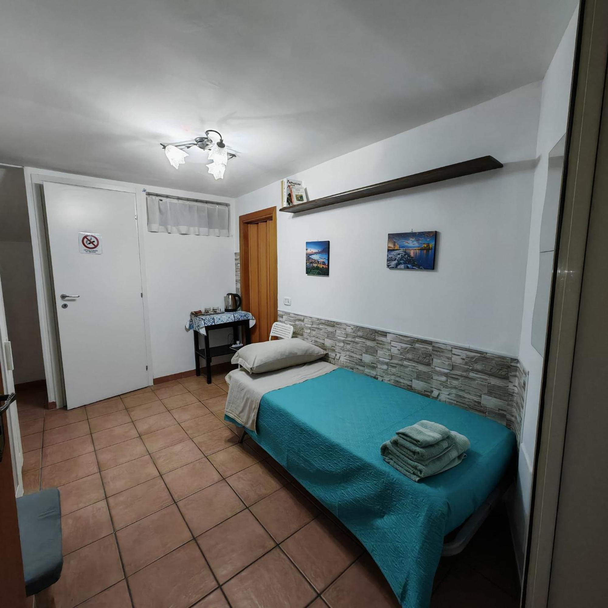 Affittacamere The Second Floor Napoli